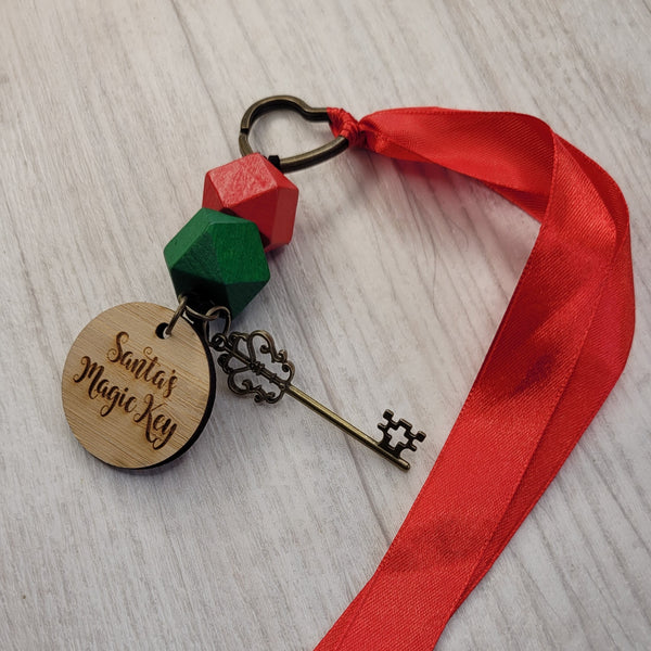 Santa Key - Bright beads, small tag