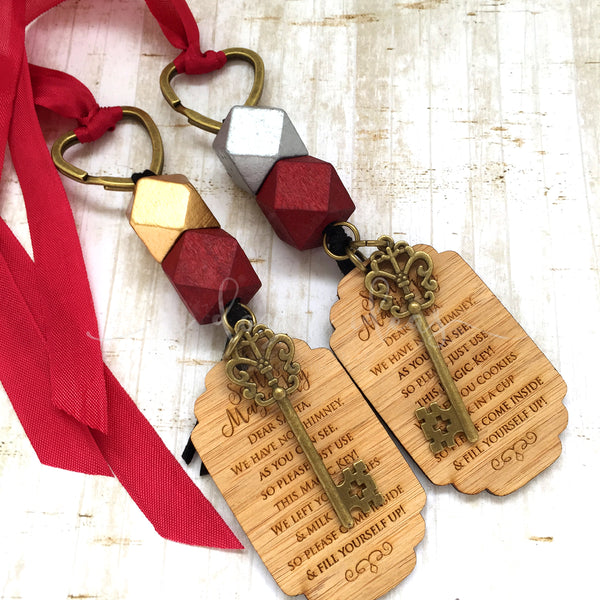 Santa Key - Gold bead, large tag
