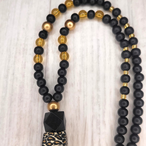 ** New ** Tassel Necklace - Reefton