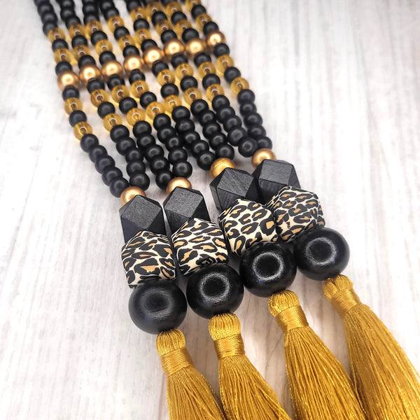 ** New ** Tassel Necklace - Reefton
