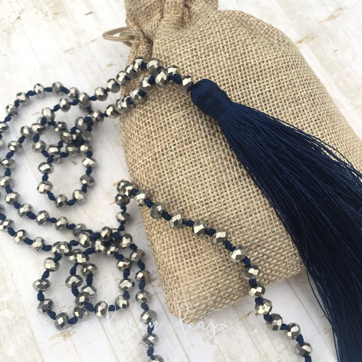 Tassel Necklace - Sparkly - Dark blue