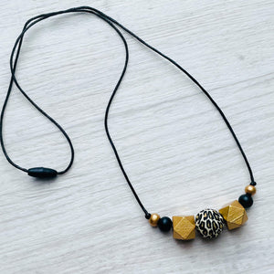 corded necklace - Snow Leopard